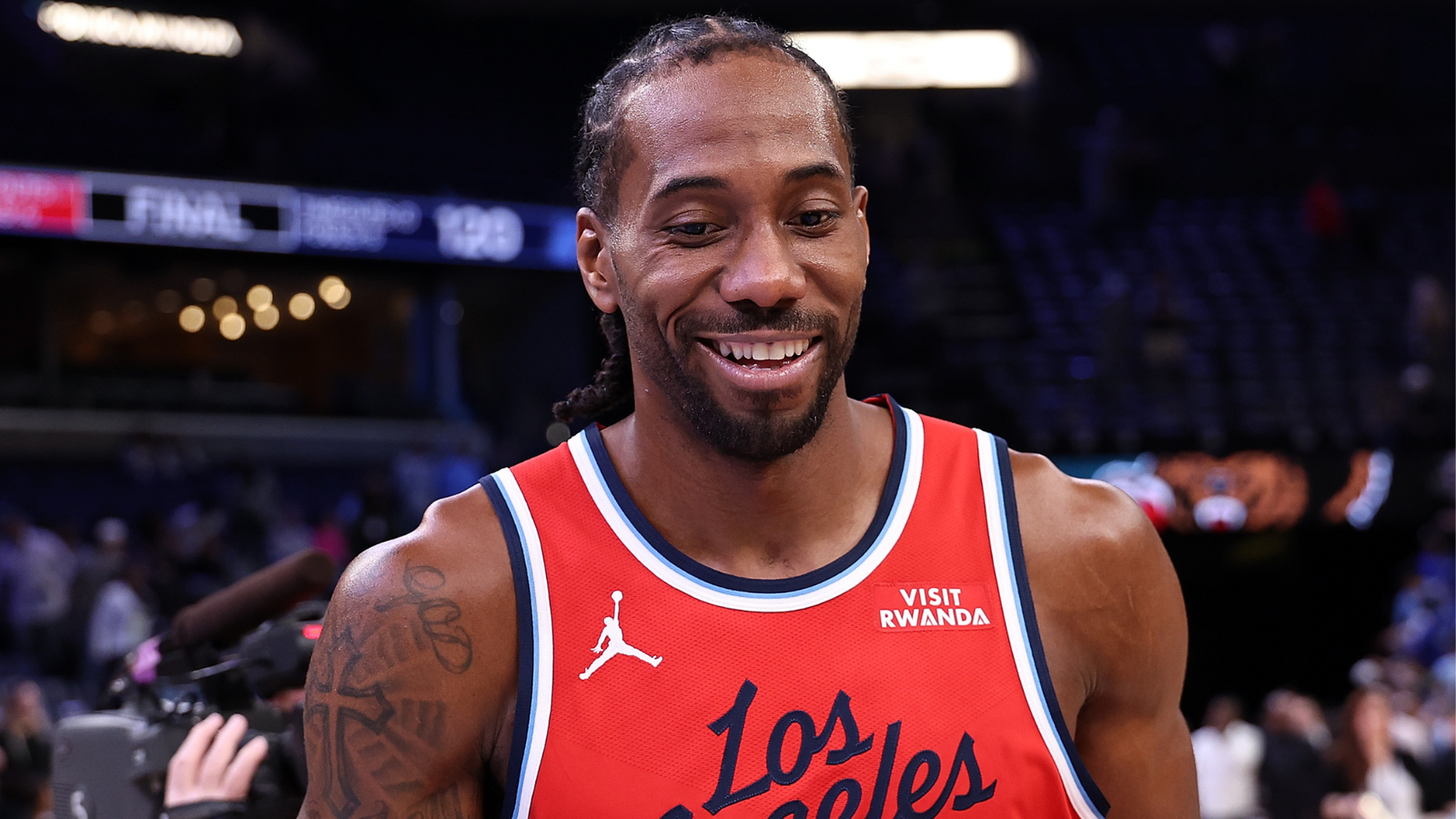 Kawhi Leonard Exits Clippers Amid NBA Investigation, Heads to Toronto
