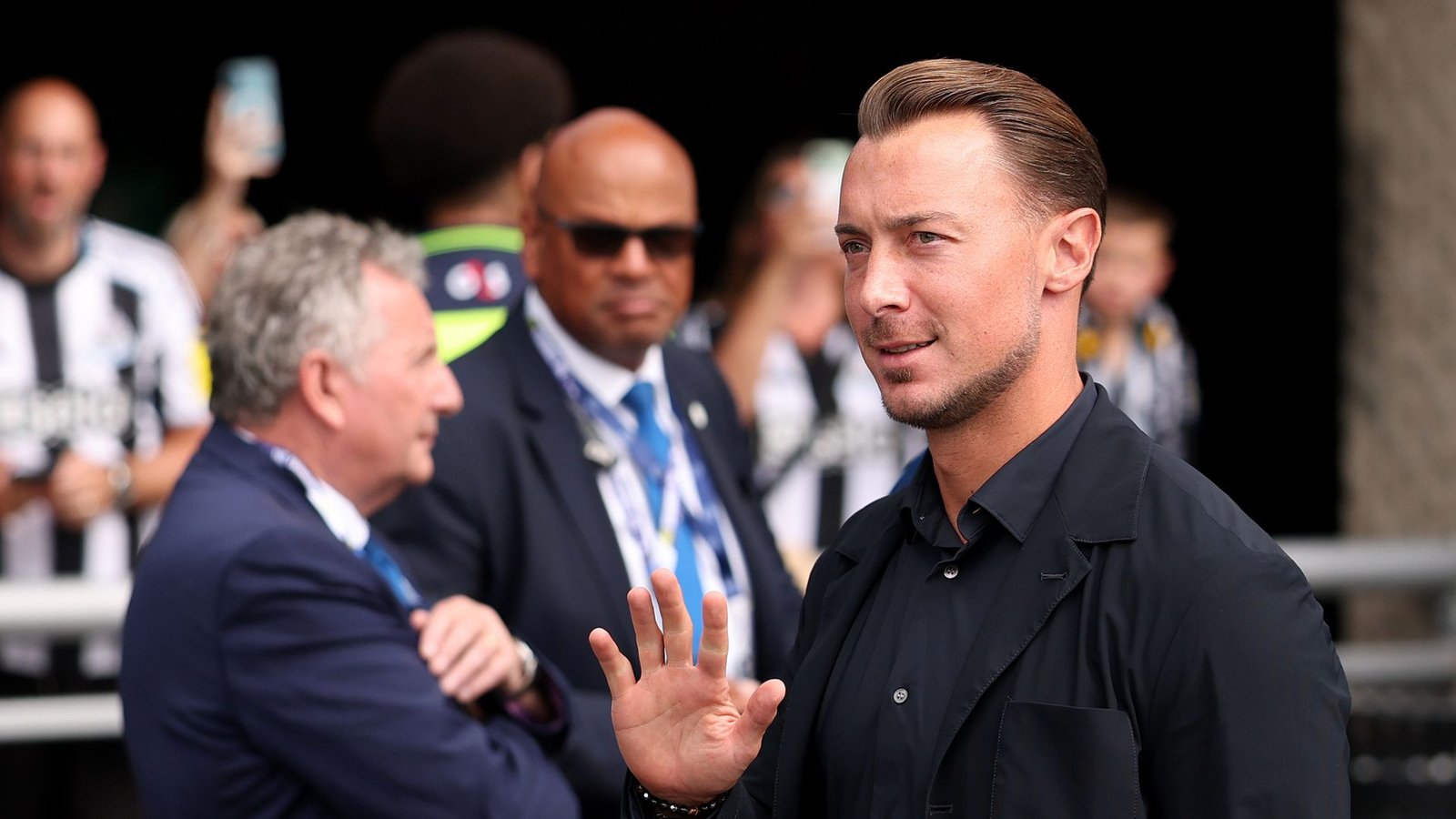 Newcastle and Everton Gear Up for Pre-Season Clash