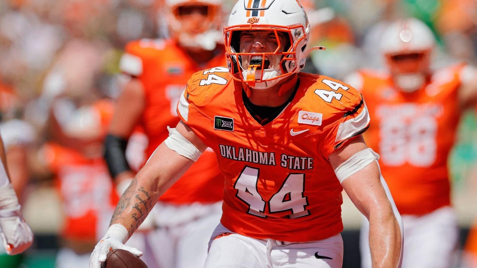 Oklahoma State Ends Long Losing Streak with Upset Victory Over No. 6 Oregon