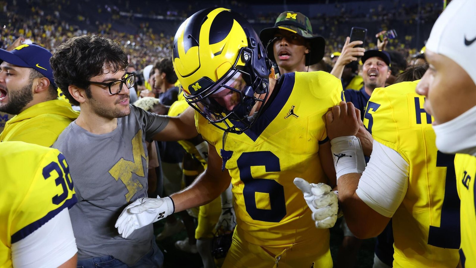 LSU Climbs into Top 10 as Michigan Drops in Week 2 Coaches Poll Rankings