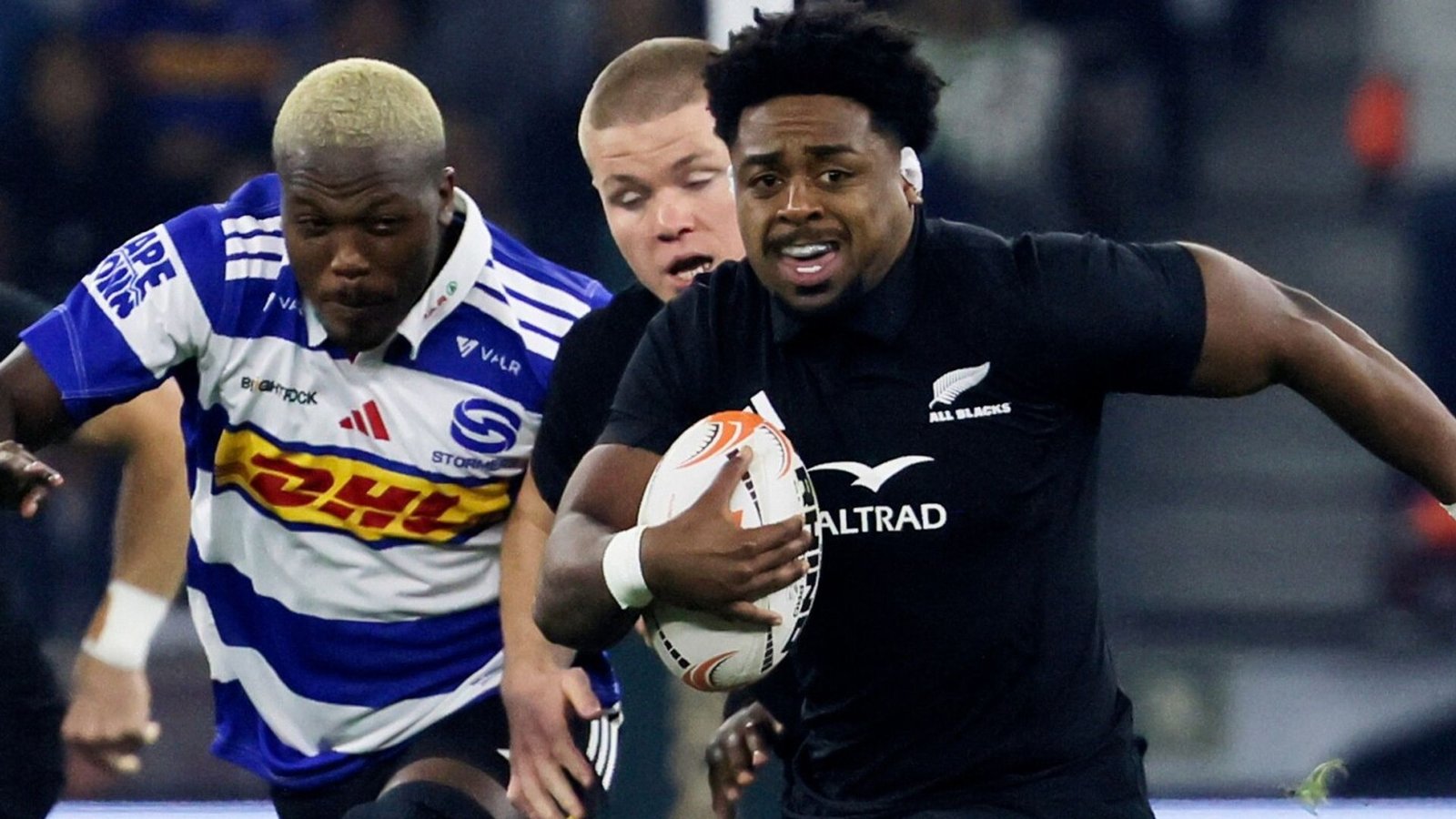 New Zealand Kicks Off South Africa Tour with 38-21 Victory Over Stormers