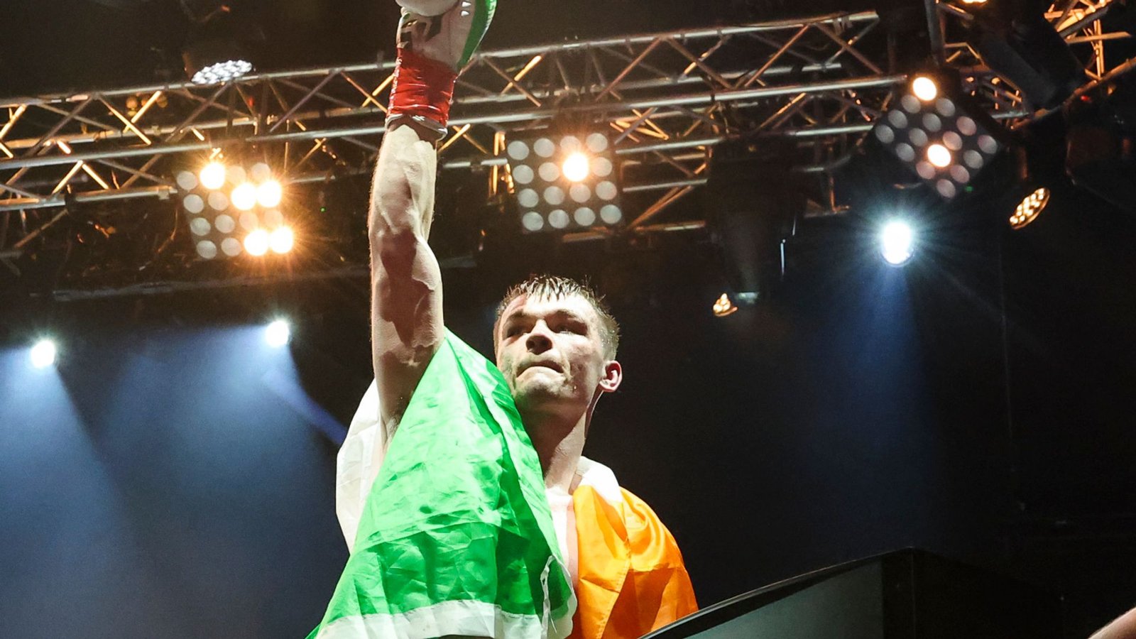 Aaron McKenna and Denzel Bentley to Face Off in Middleweight Title Unification Bout