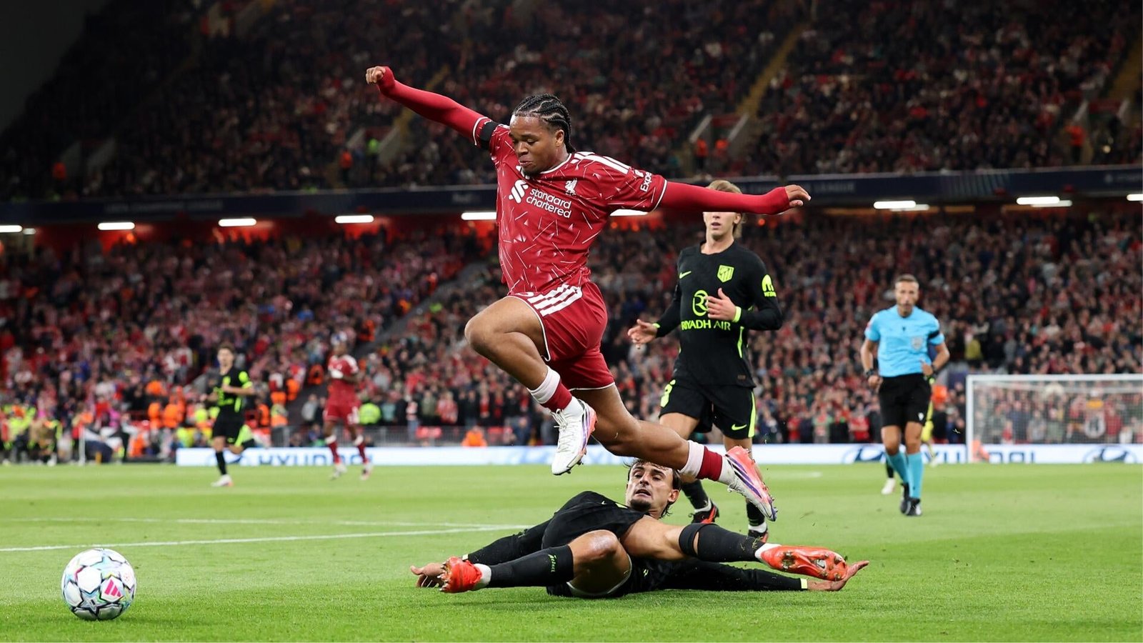 Liverpool Edges Atletico Madrid 2-1 in Champions League Opener