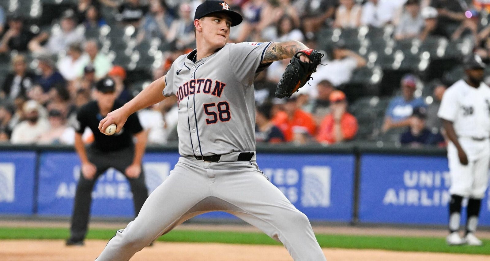 White Sox and Astros Conclude Series in Key AL Matchup