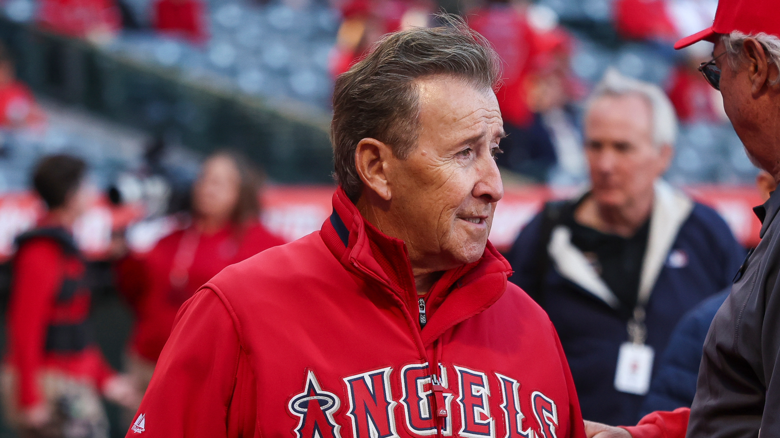 Arte Moreno's $4 Billion Sale of Angels Highlights MLB Owners' Wealth