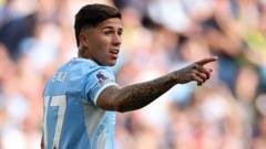 Fernandez and Ndiaye Shine in Premier League Debuts for Manchester City