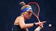 Lisa Aitken Overcomes Knee Injury to Return to Squash Competition