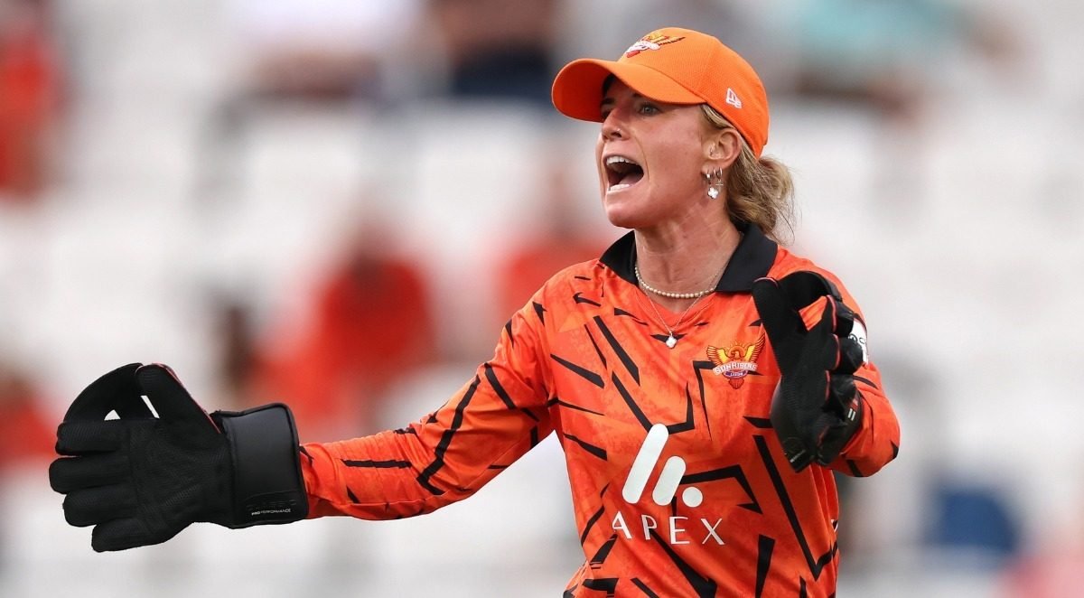 Lauren Winfield-Hill Addresses Gender Disparity in Cricket Coaching
