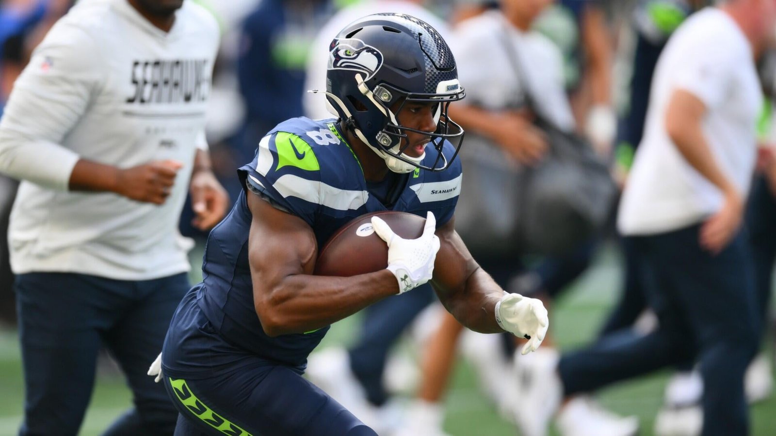 Top Daily Fantasy Picks for Seahawks vs. Patriots in 2026 NFL Kickoff Game
