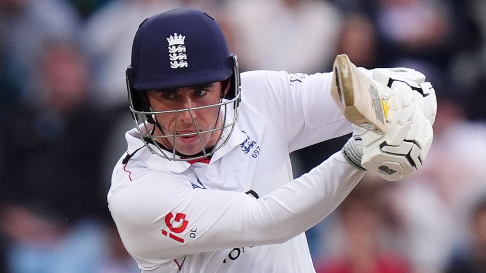 England look to clinch series win over Pakistan on day four at Lord's LIVE!