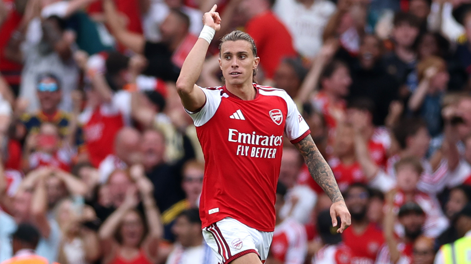 Riccardo Calafiori Transforms Fullback Role as Arsenal Defender Heads Back to Italy for Champions League