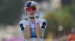 Demi Vollering Takes Stage Eight Victory and Tour de France Femmes Lead