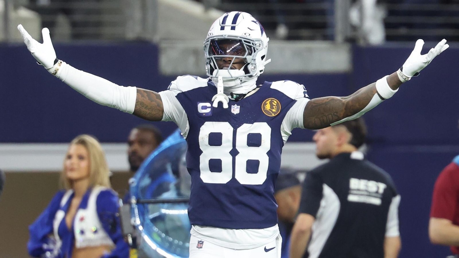Top Daily Fantasy Football Picks for Cowboys vs. Giants on Sunday Night Football