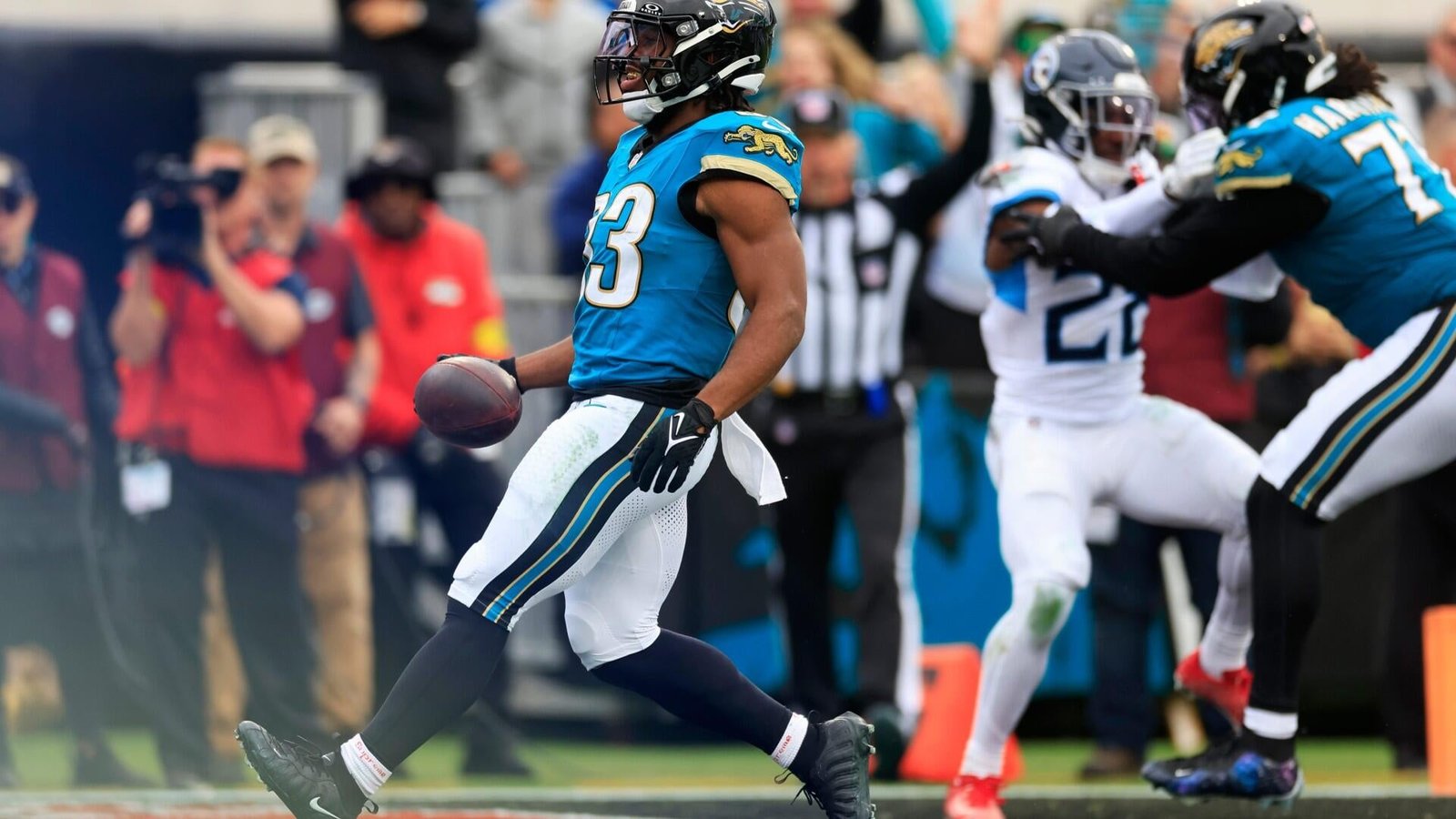 NFL Week 1 Odds and Predictions: Eagles and Jaguars Highlight Best Bets