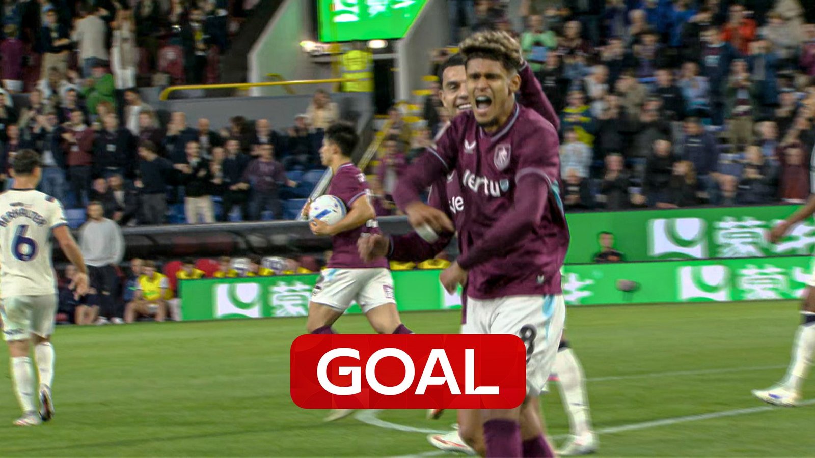 Ugo Raghouber Scores Equalizer for Burnley Against Middlesbrough