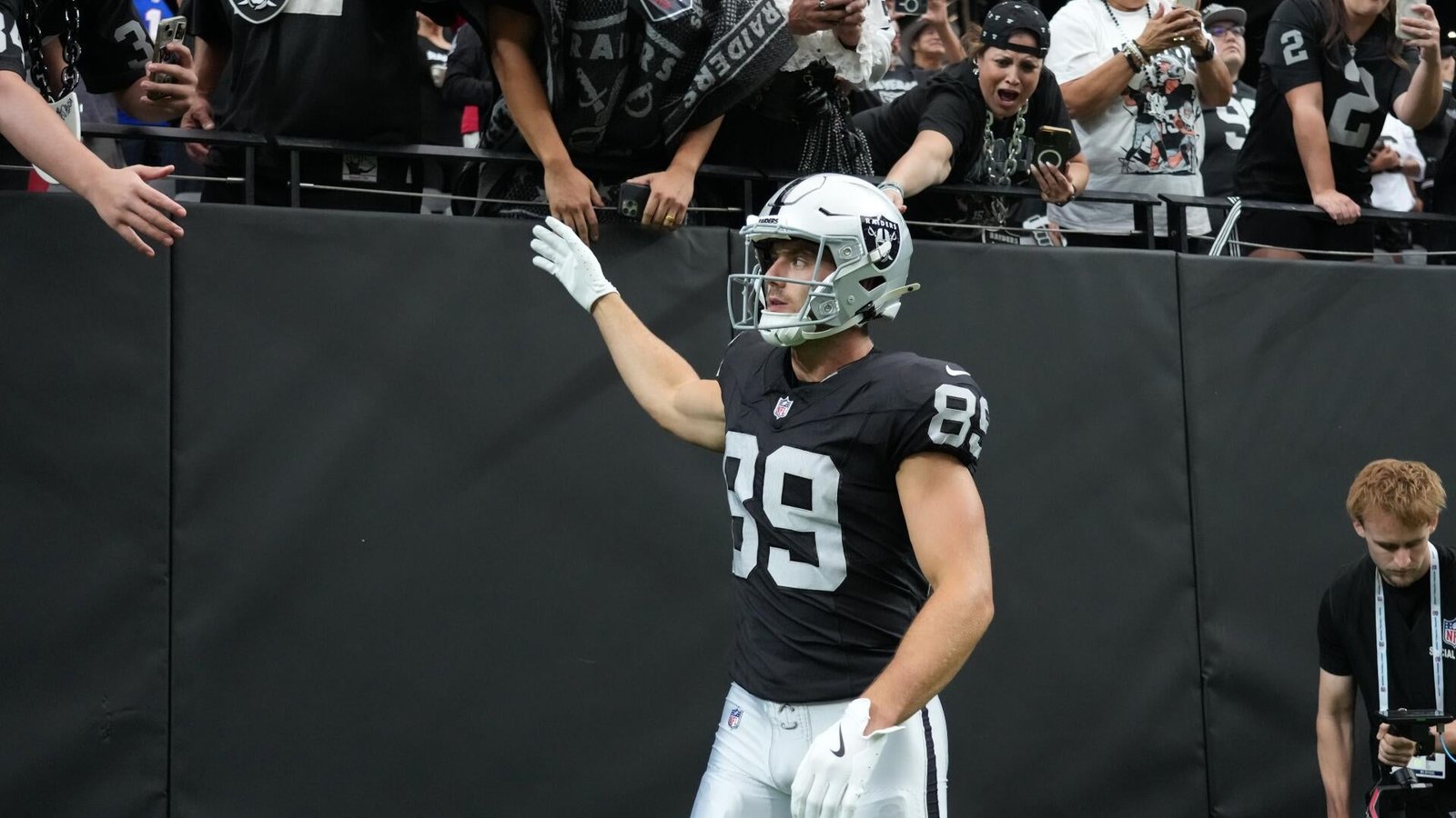 Fantasy football 2026 rankings, draft prep: Model releases best QB, RB, WR, TE picks, cheat sheets, tiers