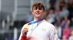 Henry Hobbs Claims Second Gold in Men's 15km Scratch Race at Commonwealth Games