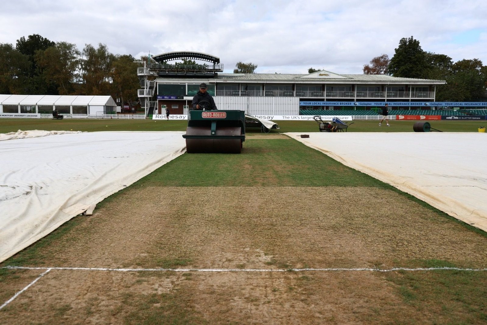 Leicestershire Faces Potential Points Deduction Over Controversial Pitch Conditions
