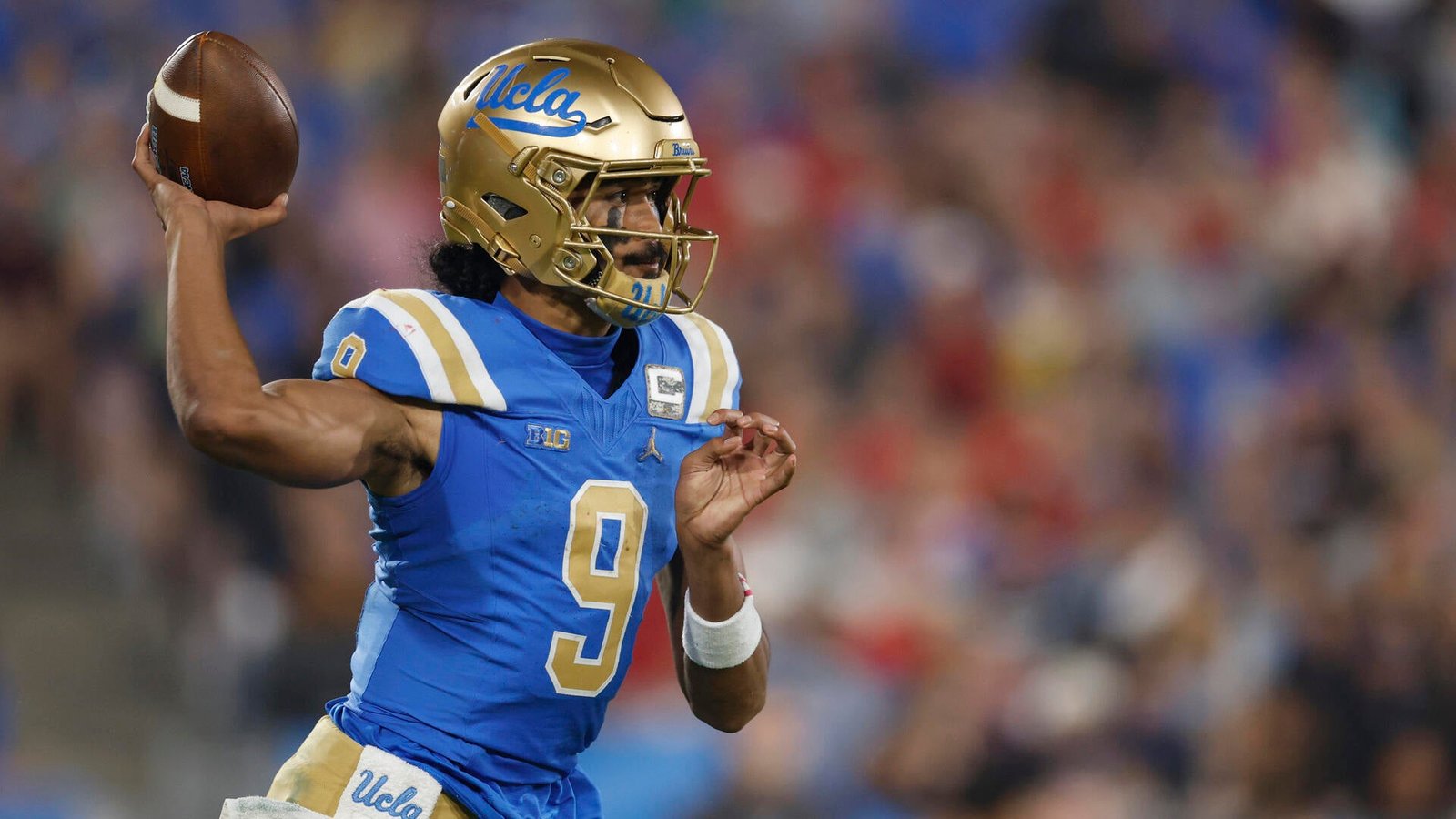 Key College Football Players and MLB Storylines to Watch This September