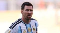 Lionel Messi Reflects on Future in Football Following Father's Passing